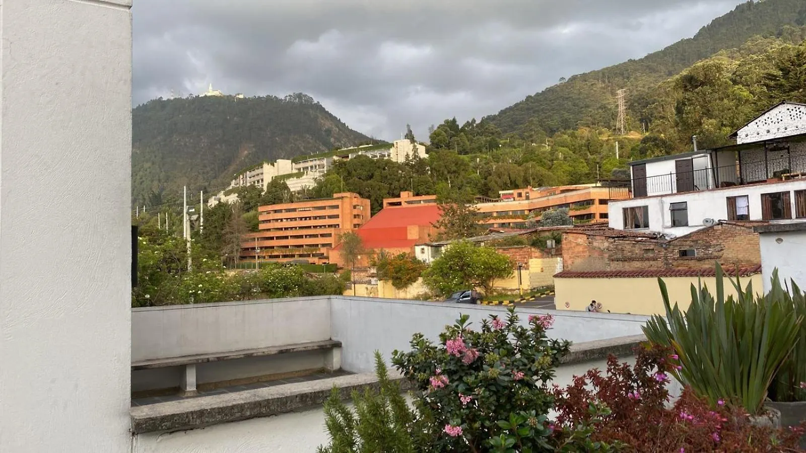 Modern Loft, View-Town-La Candelaria Neighborhood Bogota